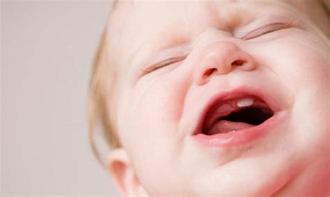 diş çıkarırken bebekler ishal olur mu